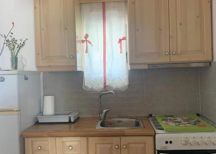 παραδοσιακή *