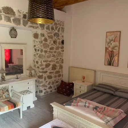 παραδοσιακή