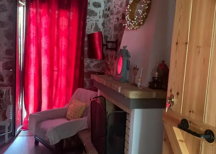 παραδοσιακή *